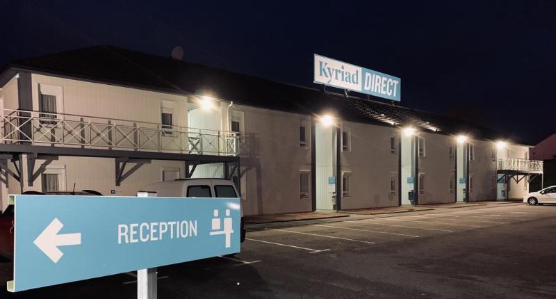 Kyriad Direct Rouen Sud - Val De Reuil Le Vaudreuil Exterior photo